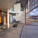 House 0214 / Simpraxis Architects House 0214 / Simpraxis Architects Courtesy of Simpraxis Architects