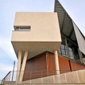 House 0214 / Simpraxis Architects House 0214 / Simpraxis Architects Courtesy of Simpraxis Architects