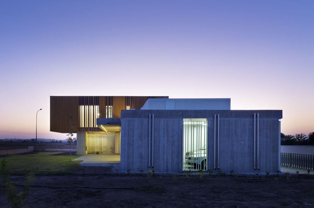 House 0405 / Simpraxis Architects