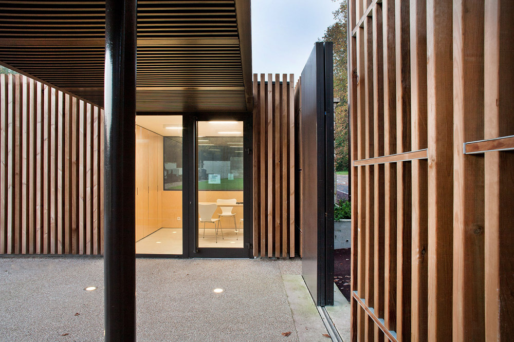 Velizy Cemetery / Philippe Harden + Olivier Rozé Architects