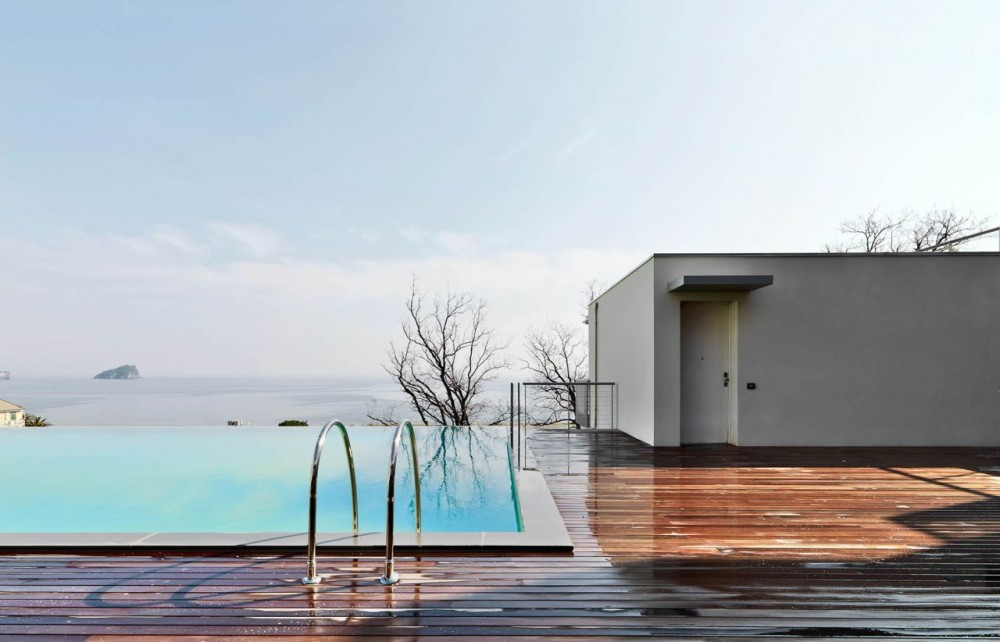 Dwellings in Spotorno / Ariu + Vallino Architects