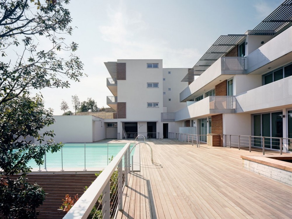 Dwellings in Spotorno / Ariu + Vallino Architects