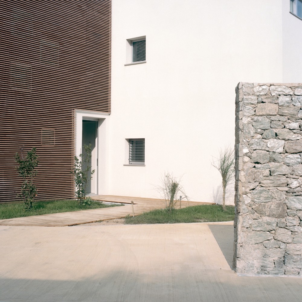 Dwellings in Spotorno / Ariu + Vallino Architects