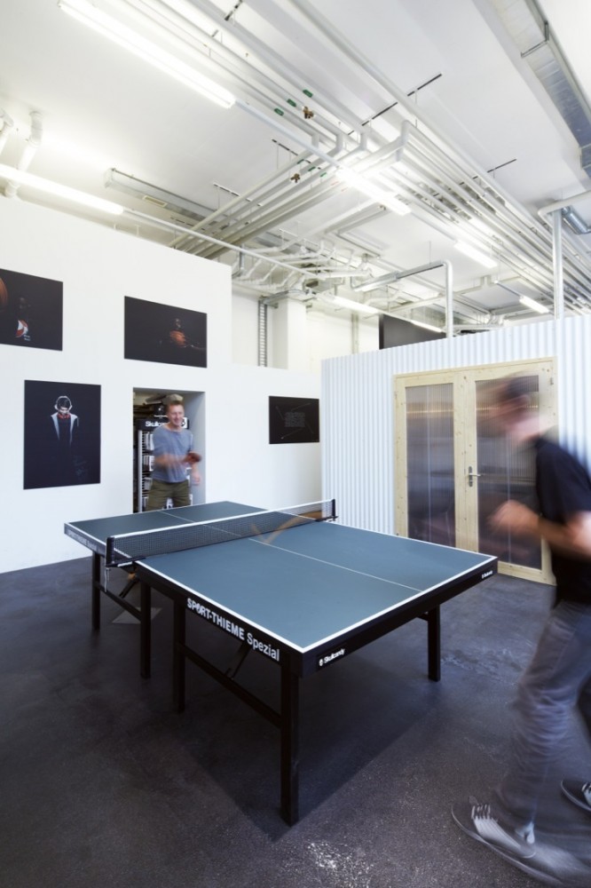 Skullcandy Office / Arthur de Chatelperron + Hugo Hélène