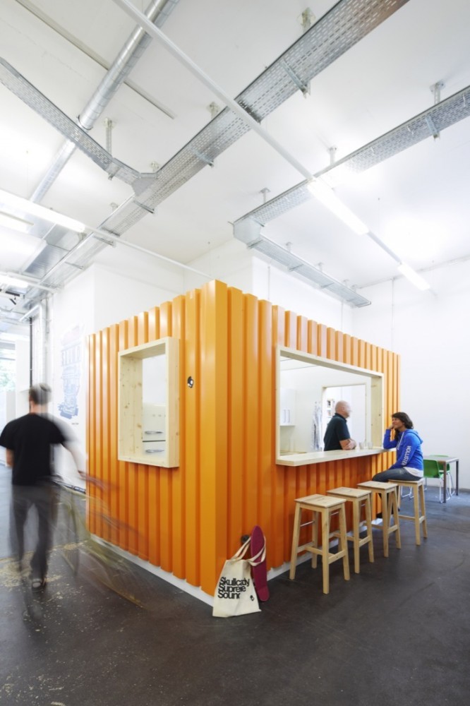 Skullcandy Office / Arthur de Chatelperron + Hugo Hélène