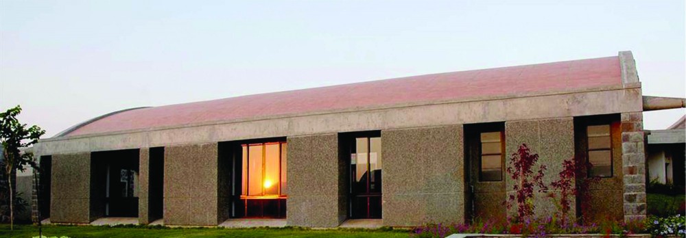 The Heritage School  / Madhav Joshi and Associates