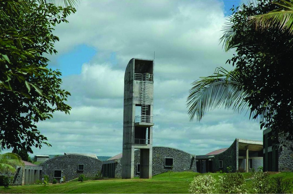 The Heritage School  / Madhav Joshi and Associates