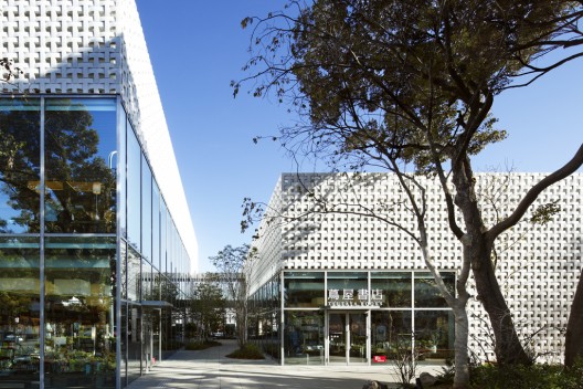 T-Site / Klein Dytham Architecture