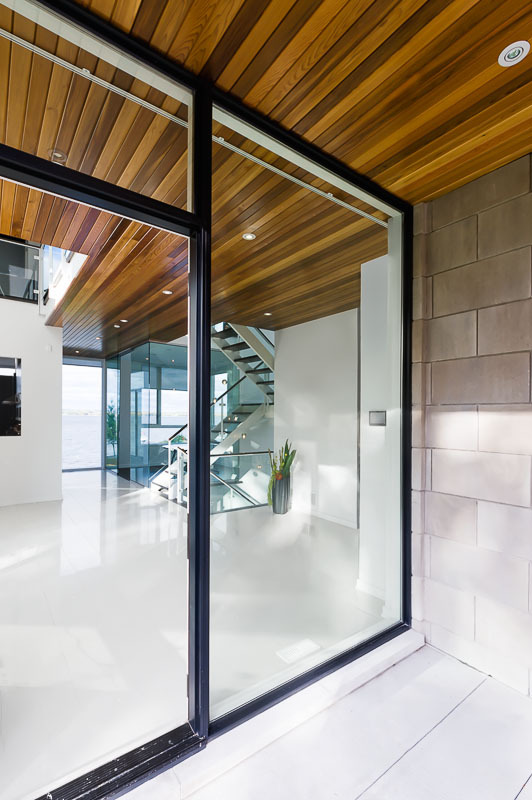 Ottawa River House / Christopher Simmonds Architect