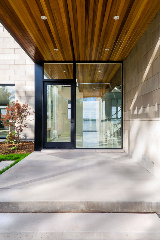 Ottawa River House / Christopher Simmonds Architect