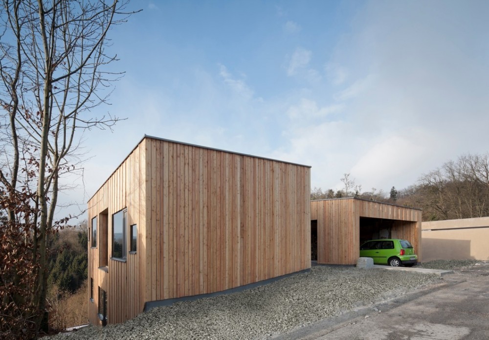 House 2y / destilat