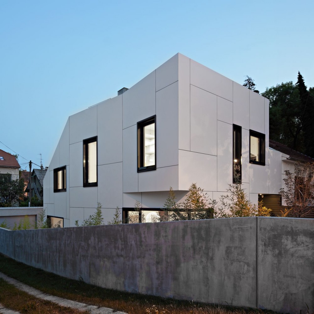 A+A House / DVA Arhitekta