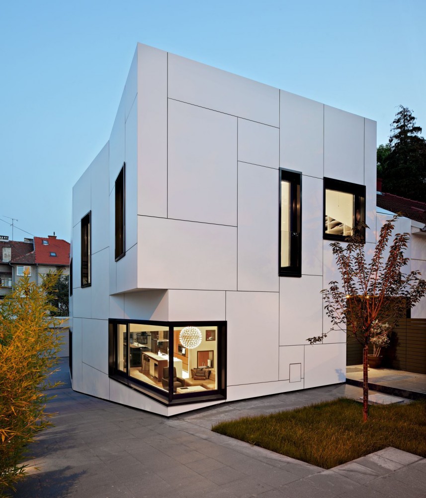 A+A House / DVA Arhitekta