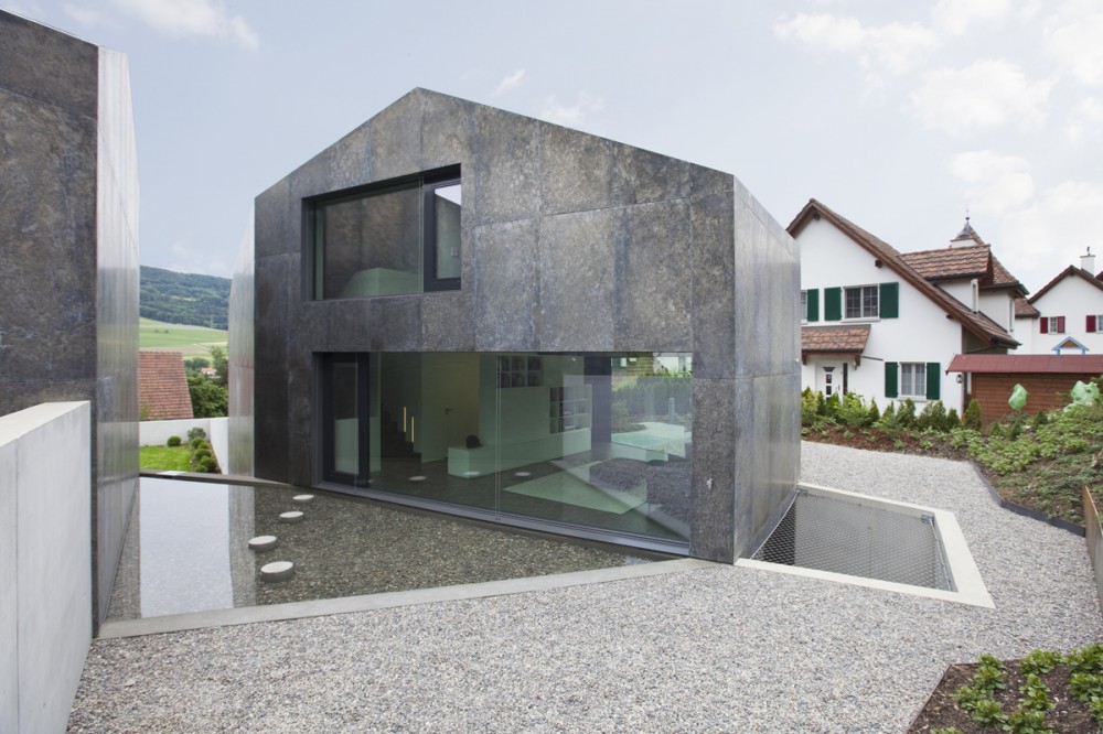 Two Single-Occupancy Detached Houses / L3P Architekten