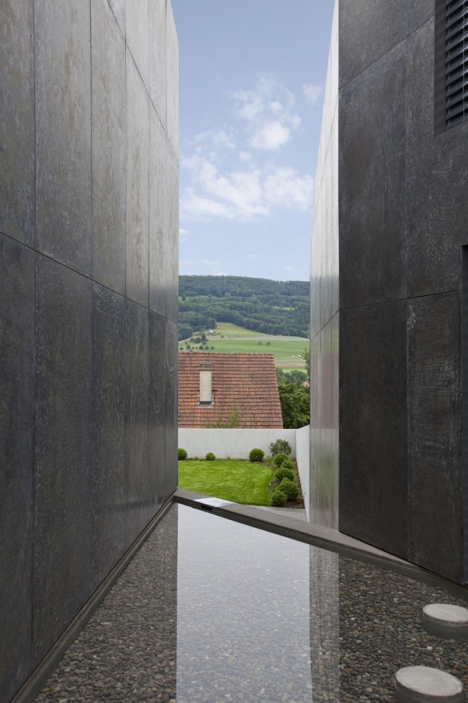 Two Single-Occupancy Detached Houses / L3P Architekten