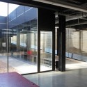 Edificio Multiusos Para Central Termosolar Astexol-2 / Sáenz De Oiza Arquitectos Edificio Multiusos Para Central Termosolar Astexol-2 / Sáenz De Oiza Arquitectos © Carlos Arriaga