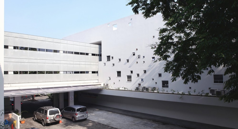 Sekolah Bogor Raya / Indra Tata Adilaras