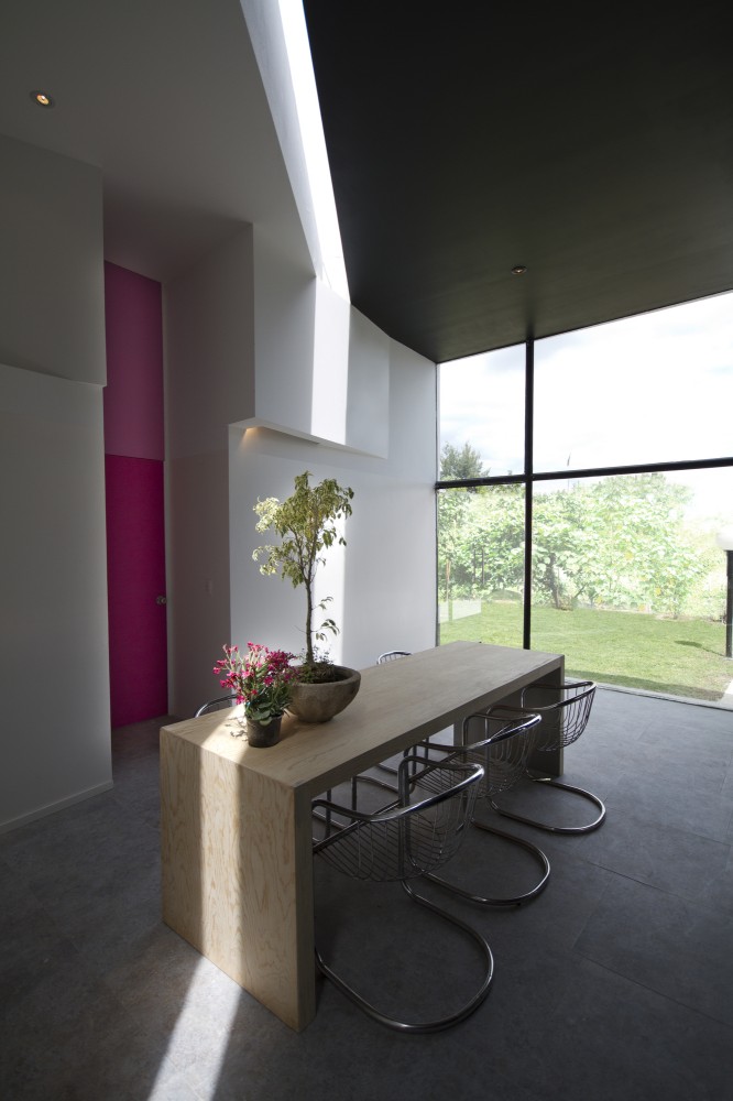 Great-Grand Parents House / Jesus Davila Architects