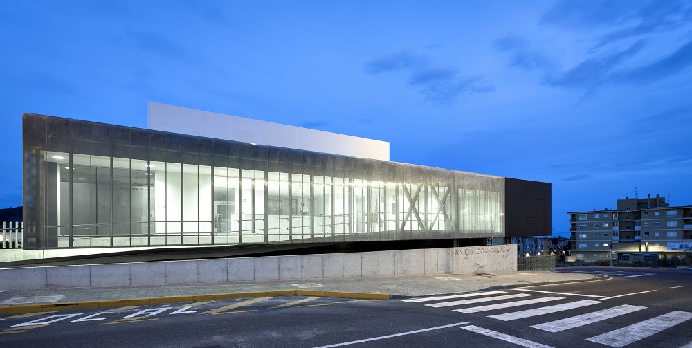 Police Station and Multipurpose Space in Xixona / Daniel Martí & Natàlia Ferrer