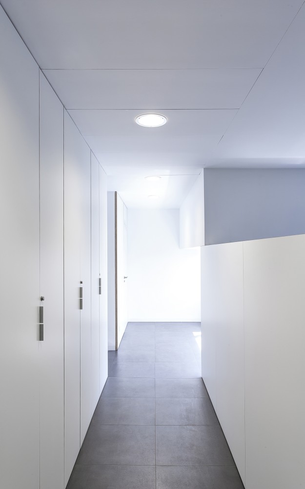Police Station and Multipurpose Space in Xixona / Daniel Martí & Natàlia Ferrer
