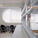 Robert H. N. Ho Research Centre / CEI Architecture © Howard Waisman