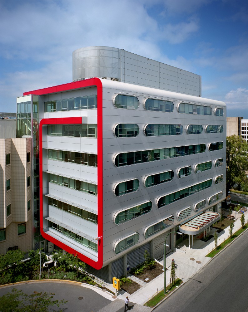 Robert H. N. Ho Research Centre / CEI Architecture + MCMP Architects