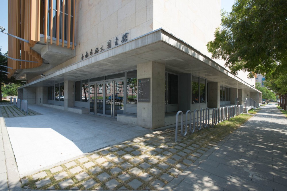 Yuwen Library / MAYU architects