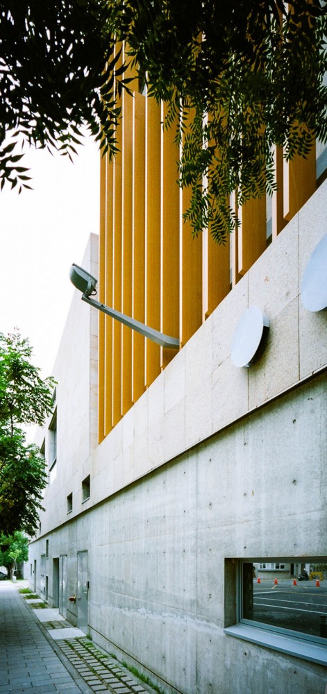 Yuwen Library / MAYU architects