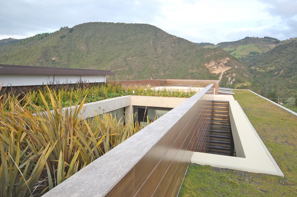AR House / Campuzano Architects