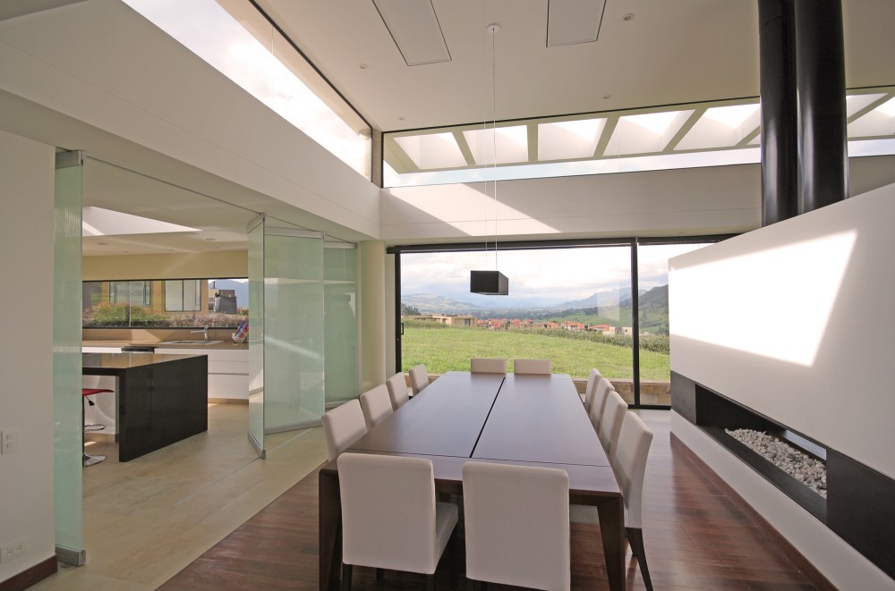 AR House / Campuzano Architects