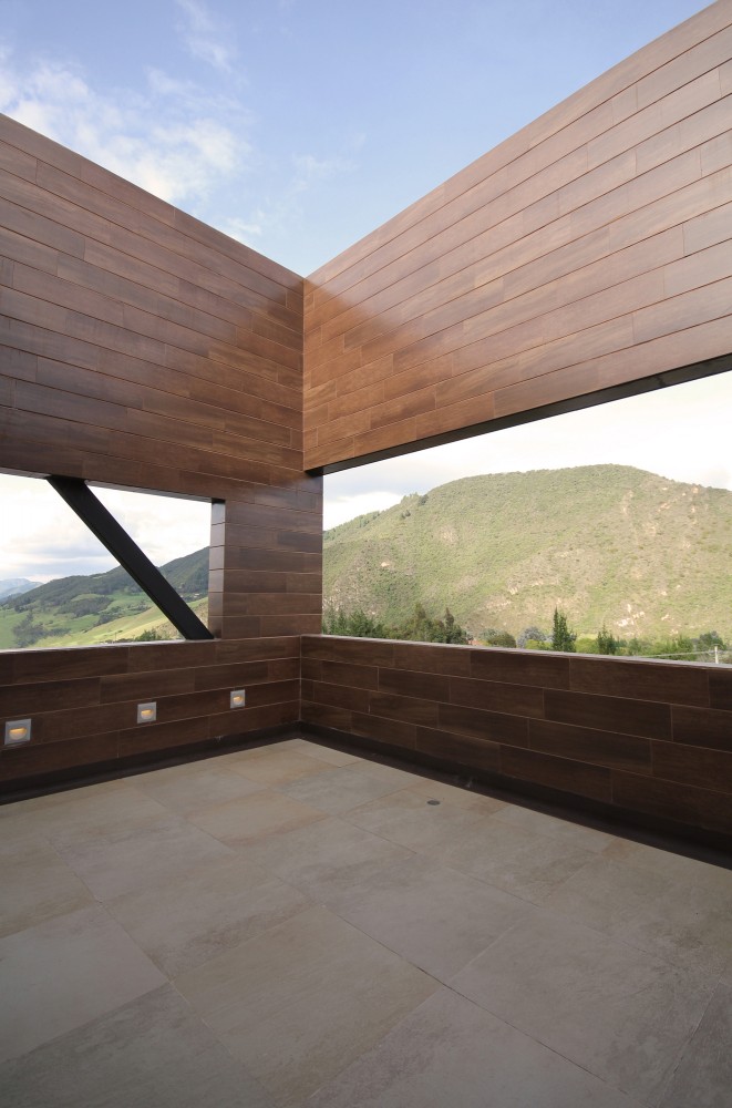 AR House / Campuzano Architects