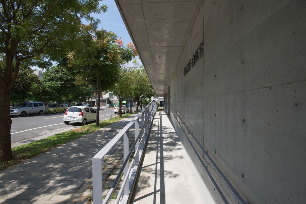 Yuwen Library / MAYU architects