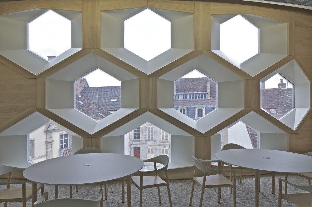 Lons le Saunier Mediatheque / du Besset-Lyon Architectes