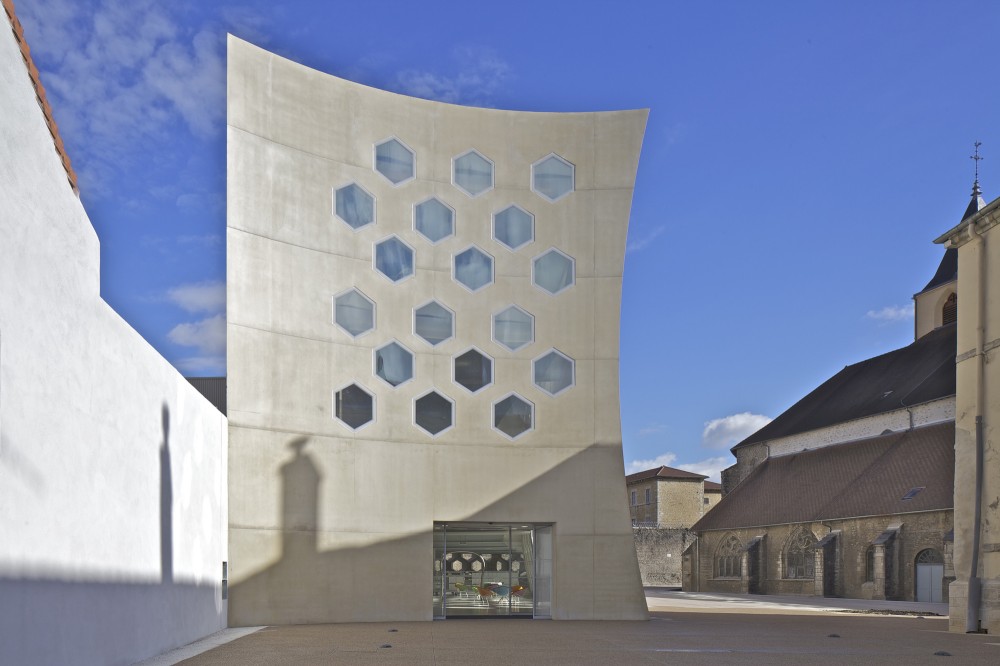 Lons le Saunier Mediatheque / du Besset-Lyon Architectes