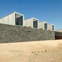 Comedor-Sala Múltiple Iron Mountain / Polidura + Talhouk Arquitectos Comedor-Sala Múltiple Iron Mountain / Polidura + Talhouk Arquitectos © Aryeh Kornfeld