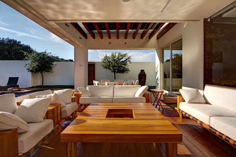 House S / LASSALA + ELENES Arquitectos