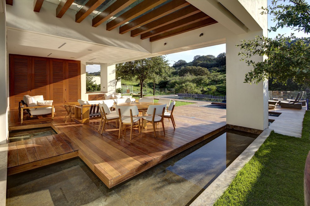 House S / LASSALA + ELENES Arquitectos