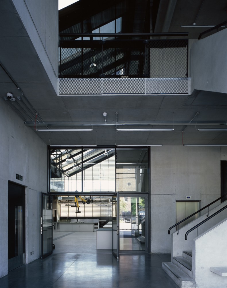 Dyson Building / Haworth Tompkins