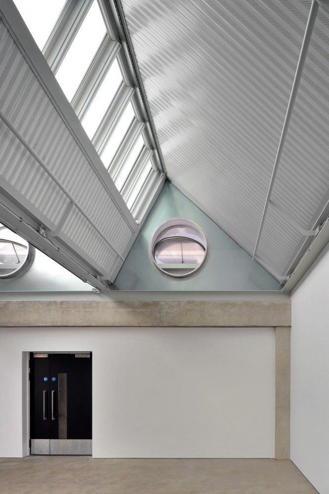 Dyson Building / Haworth Tompkins