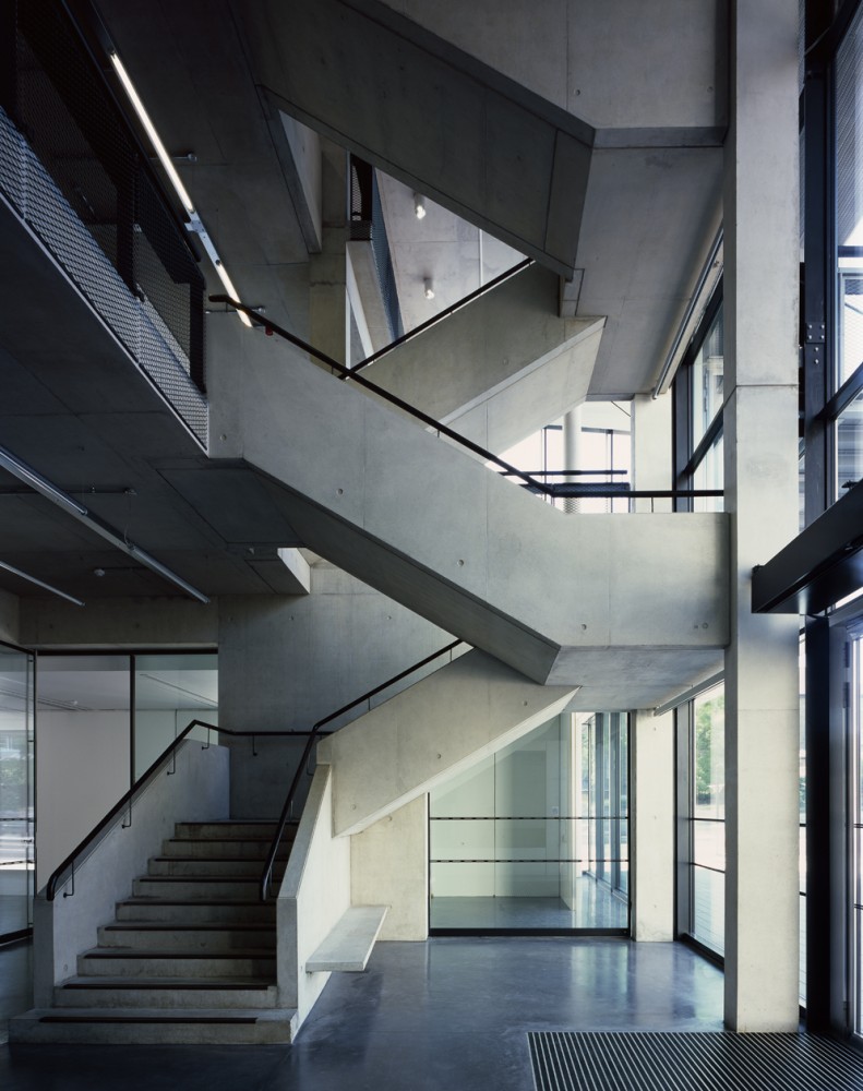 Dyson Building / Haworth Tompkins