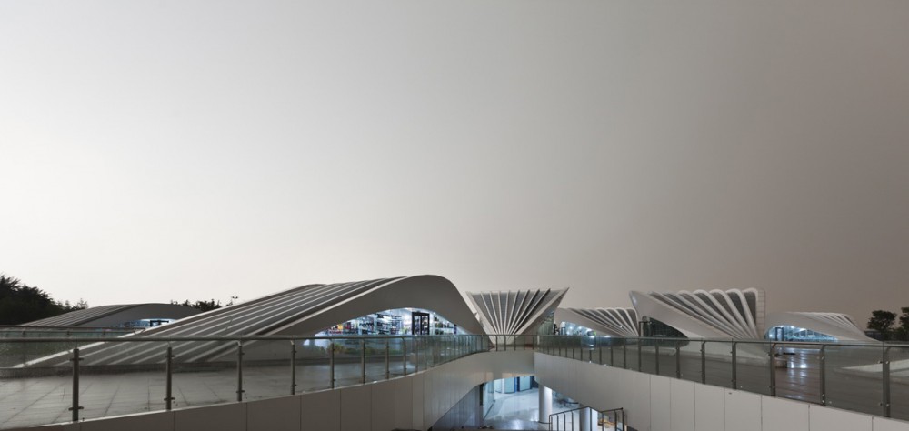 Visitor Center / HHD_FUN Architects
