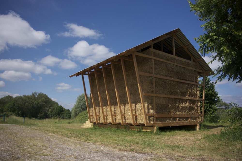 Ecologic Pavilion In Alsace / Studio 1984