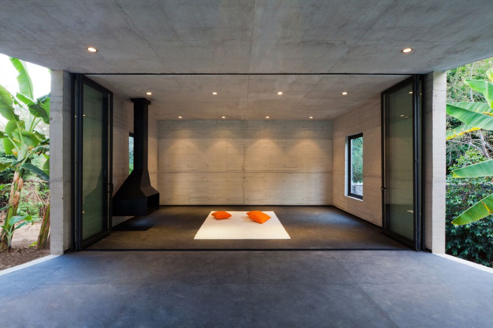 Tepoztlan Lounge / Cadaval & Solà-Morales