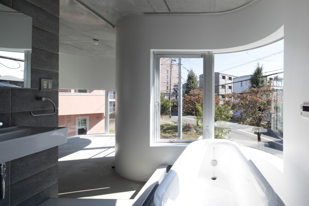 Higashifuchuu Apartments / Mejiro Studio