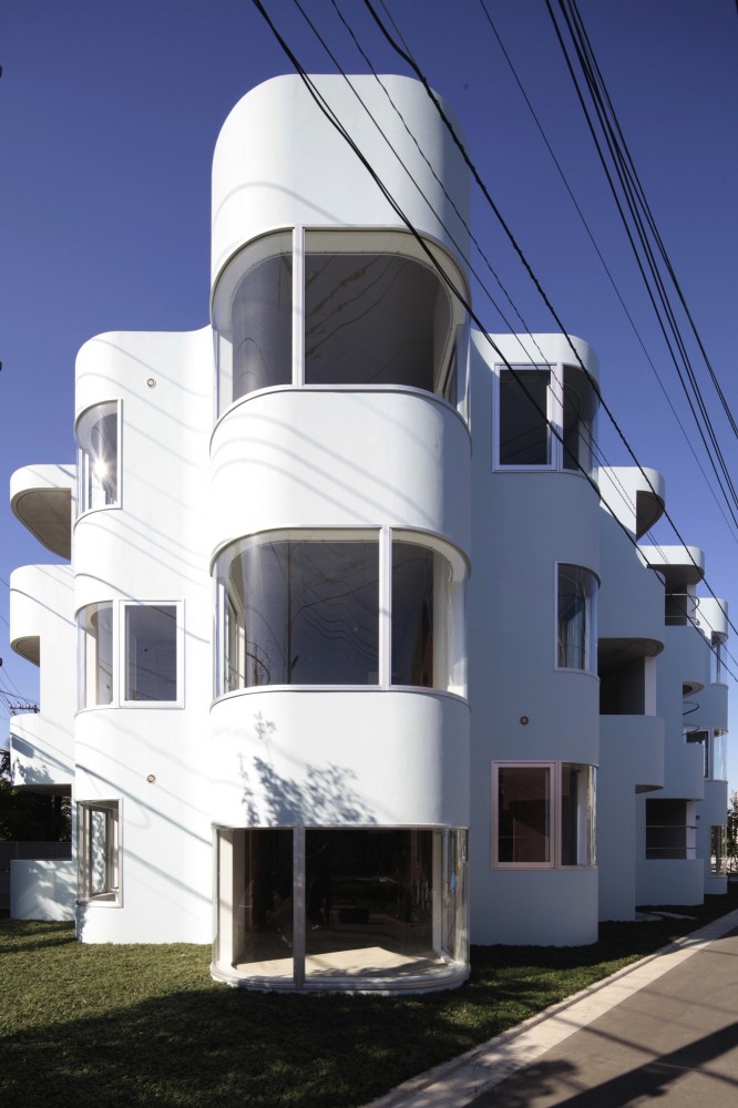 Higashifuchuu Apartments / Mejiro Studio