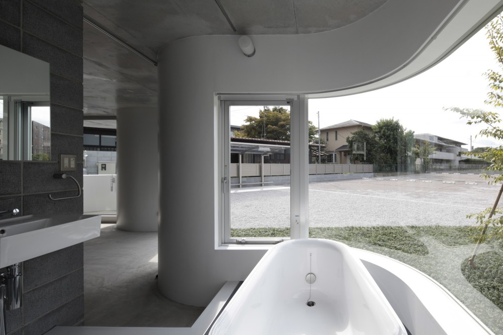 Higashifuchuu Apartments / Mejiro Studio