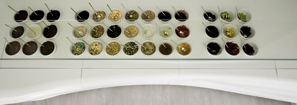 Froyo Yogurteria / Ahylo Studio