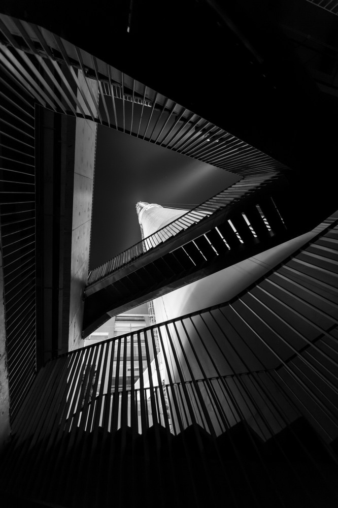 Insertion Below Chimney / Original Design Studio