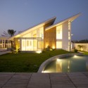 Bahrain House / MORIQ Bahrain House / MORIQ Courtesy of MORIQ