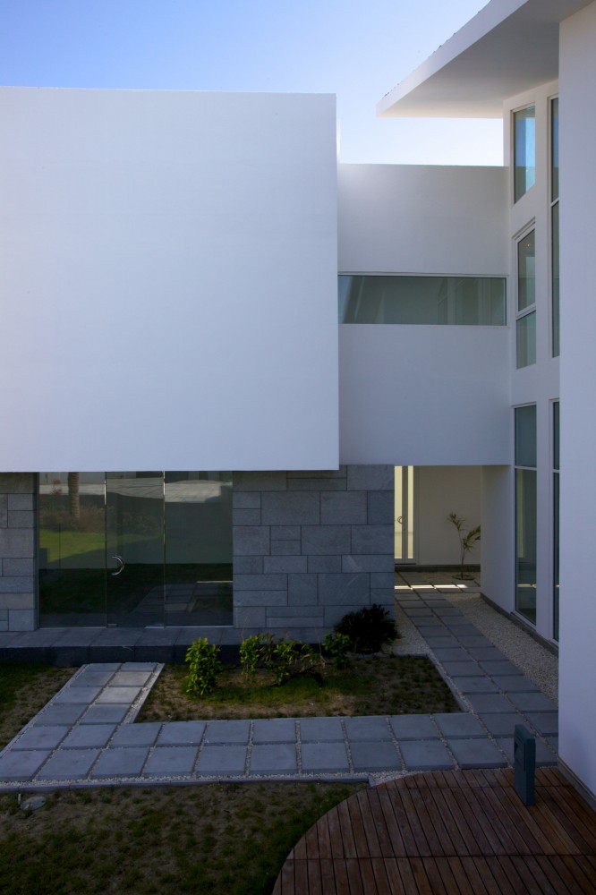 Bahrain House / MORIQ